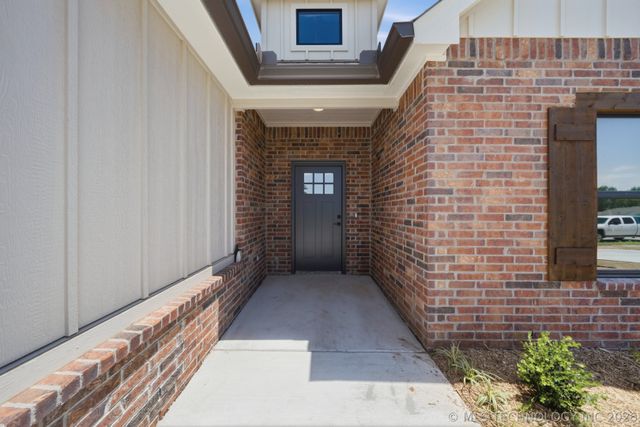 1009 S Chickasaw Street, Skiatook, OK 74070