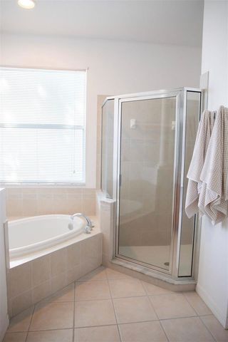 1616 HARVEST GROVE COURT, Valrico, FL 33596