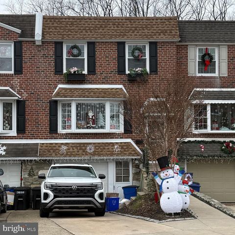 3656 SALINA RD, Philadelphia, PA 19154