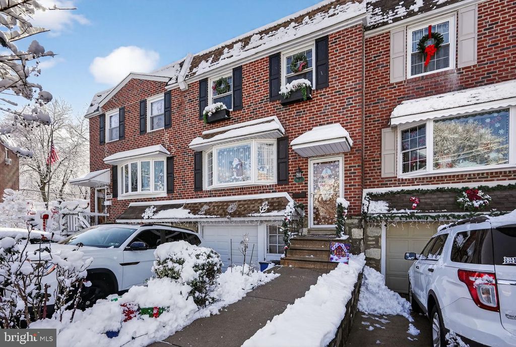 3656 SALINA RD, Philadelphia, PA 19154