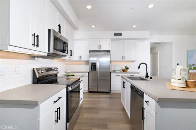 12903 Paradiso Drive 101, Eastvale, CA 92880