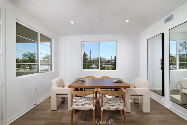 12903 Paradiso Drive 101, Eastvale, CA 92880
