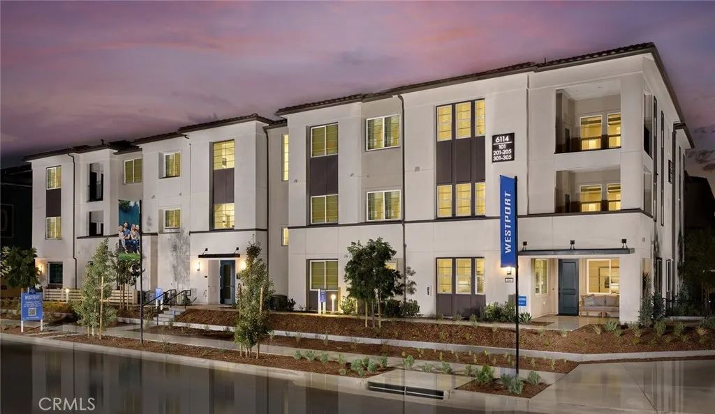 12903 Paradiso Drive 101, Eastvale, CA 92880