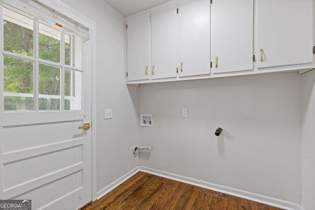 256 Teresa Lane, Loganville, GA 30052