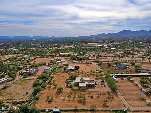 14904 E LOWDEN Court, Scottsdale, AZ 85262