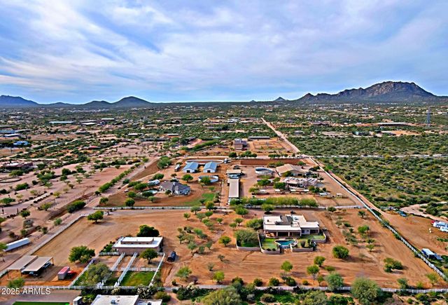 14904 E LOWDEN Court, Scottsdale, AZ 85262