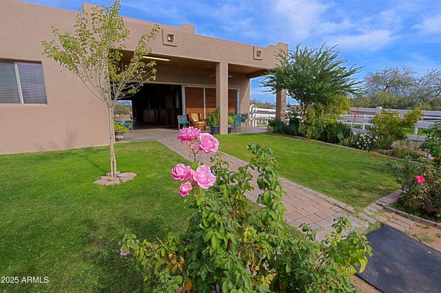 14904 E LOWDEN Court, Scottsdale, AZ 85262