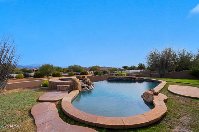 14904 E LOWDEN Court, Scottsdale, AZ 85262