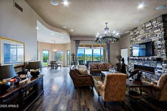 14904 E LOWDEN Court, Scottsdale, AZ 85262