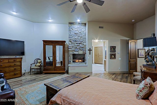 14904 E LOWDEN Court, Scottsdale, AZ 85262