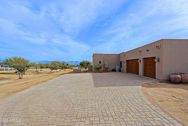 14904 E LOWDEN Court, Scottsdale, AZ 85262