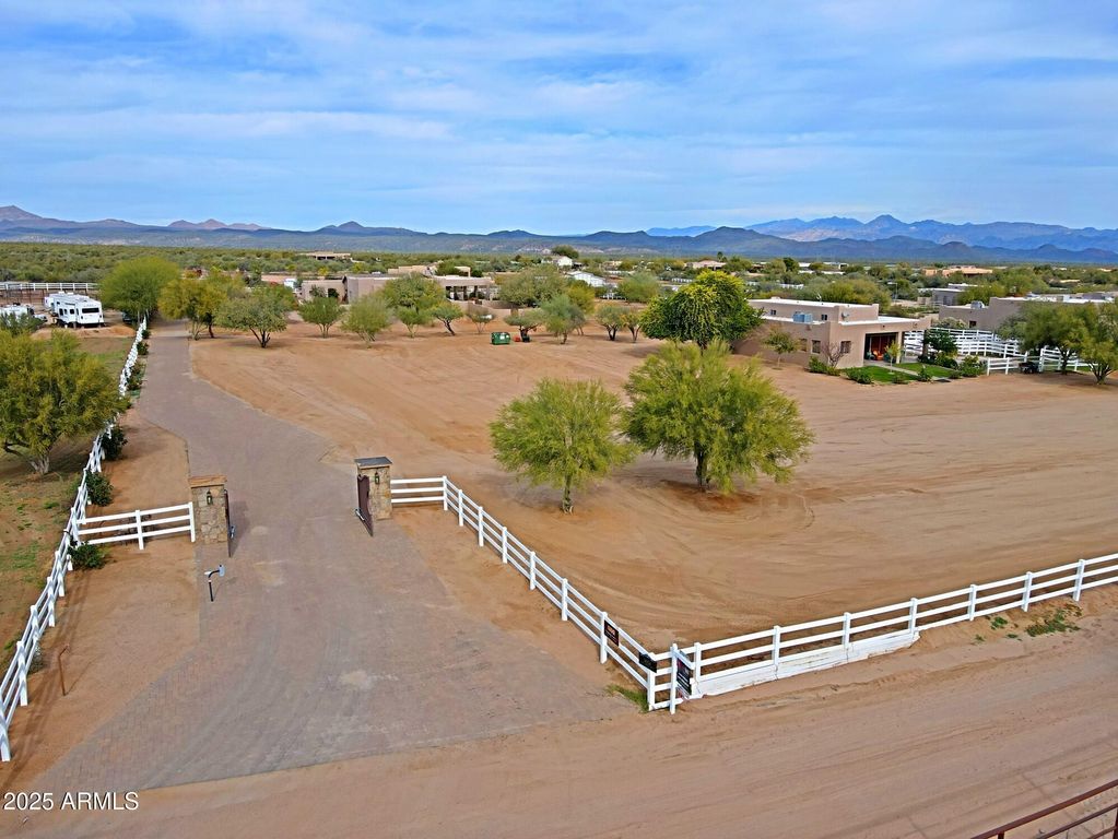 14904 E LOWDEN Court, Scottsdale, AZ 85262