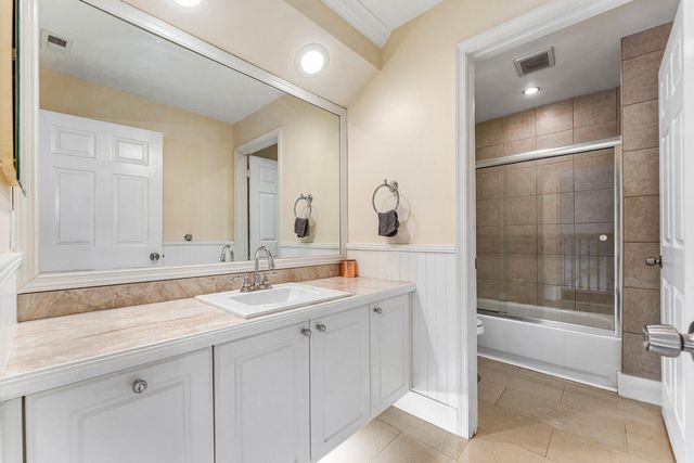 18250 Blue Lake Way, Boca Raton, FL 33498