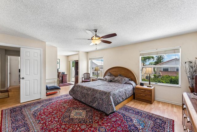 18250 Blue Lake Way, Boca Raton, FL 33498