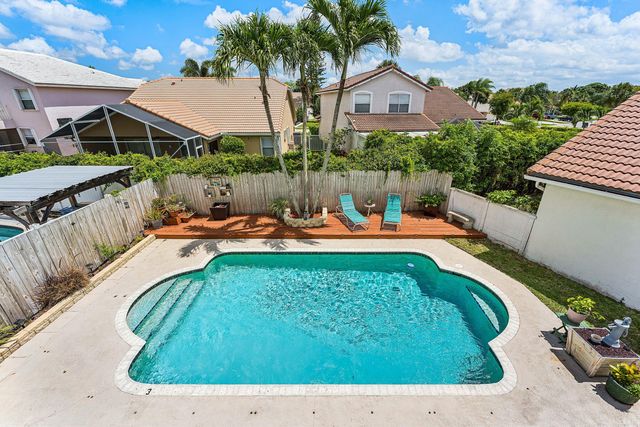 18250 Blue Lake Way, Boca Raton, FL 33498