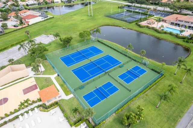 18250 Blue Lake Way, Boca Raton, FL 33498