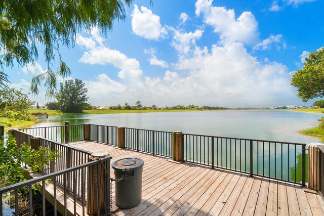 18250 Blue Lake Way, Boca Raton, FL 33498