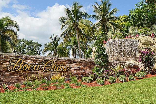 18250 Blue Lake Way, Boca Raton, FL 33498