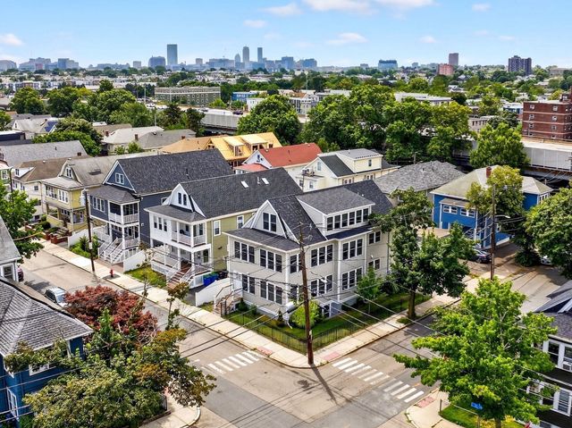 62 Governor Winthrop Road 1, Somerville, MA 02145
