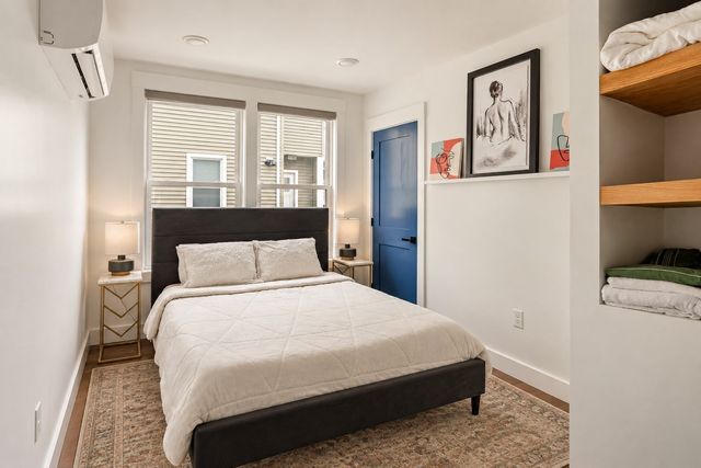 62 Governor Winthrop Road 1, Somerville, MA 02145