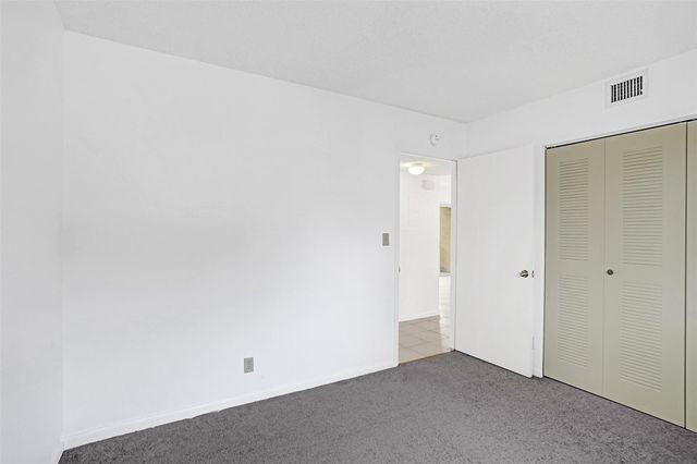 715 Gardens Drive 101, Pompano Beach, FL 33069