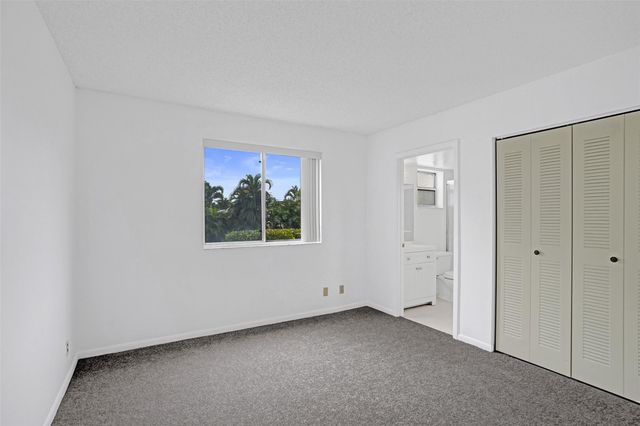 715 Gardens Drive 101, Pompano Beach, FL 33069