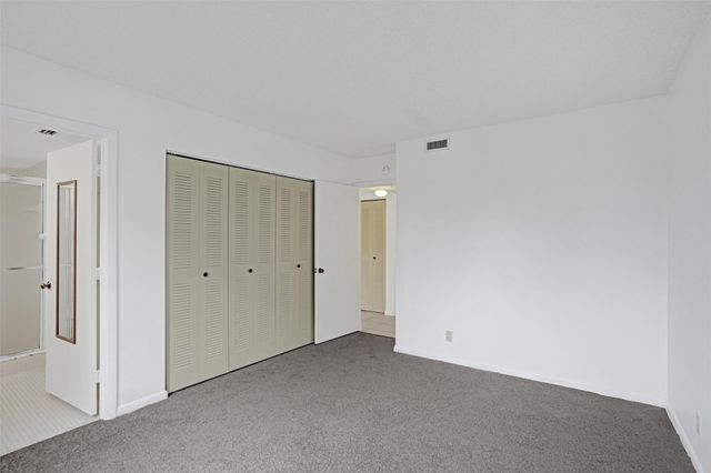 715 Gardens Drive 101, Pompano Beach, FL 33069