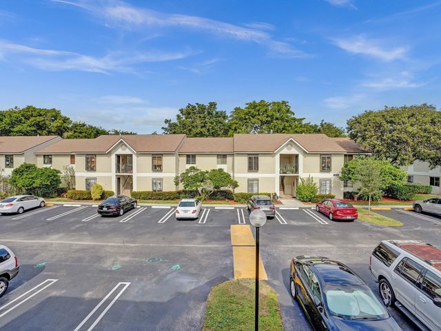 715 Gardens Drive 101, Pompano Beach, FL 33069