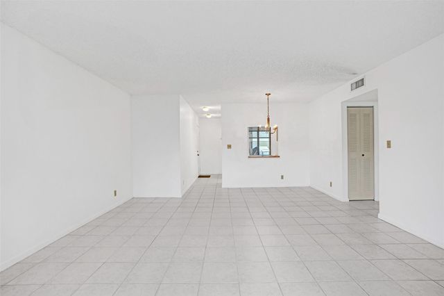 715 Gardens Drive 101, Pompano Beach, FL 33069