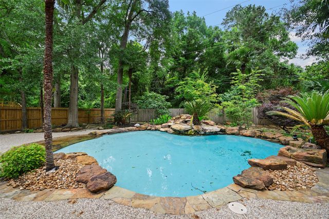 139 Park Way, Conroe, TX 77356
