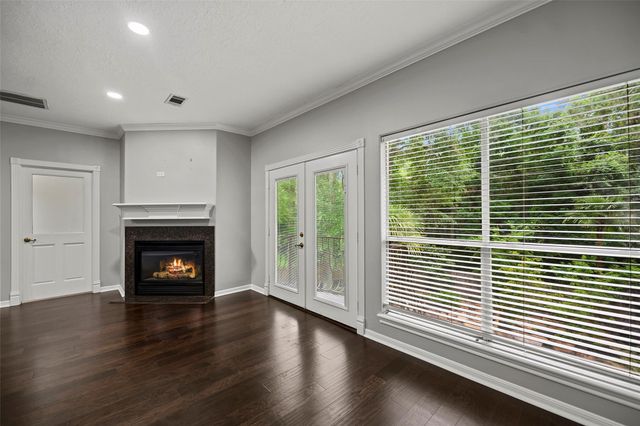 139 Park Way, Conroe, TX 77356