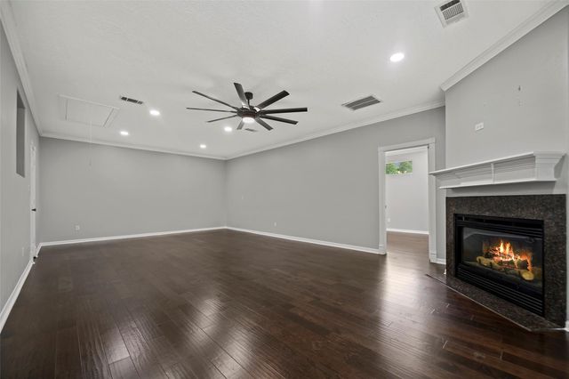 139 Park Way, Conroe, TX 77356