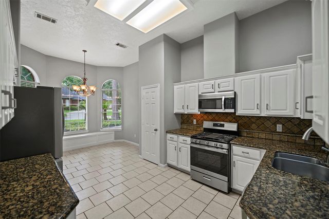 139 Park Way, Conroe, TX 77356