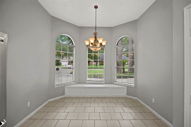 139 Park Way, Conroe, TX 77356