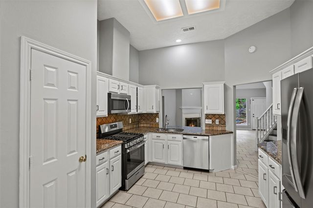 139 Park Way, Conroe, TX 77356