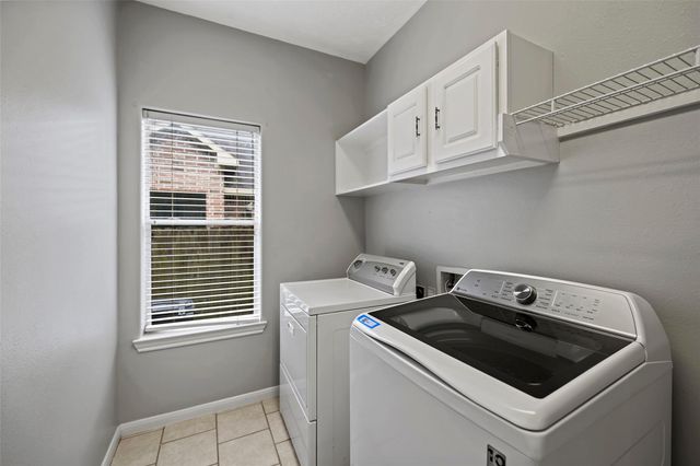 139 Park Way, Conroe, TX 77356