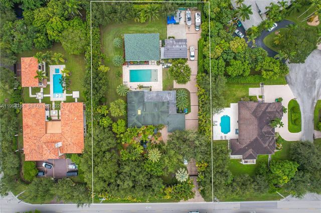 9234 SW 112th Street, Miami, FL 33176