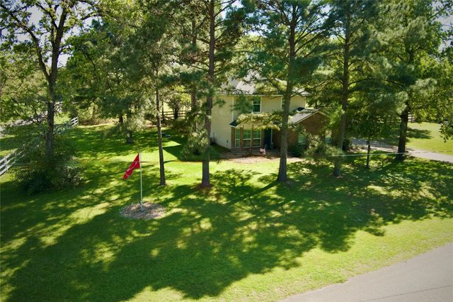 25401 Hunting Trail, Magnolia, TX 77355
