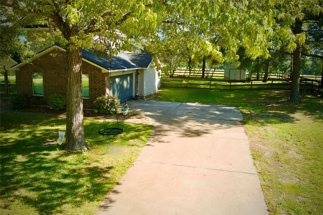 25401 Hunting Trail, Magnolia, TX 77355