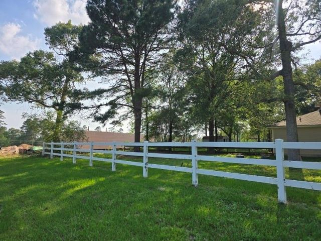 25401 Hunting Trail, Magnolia, TX 77355