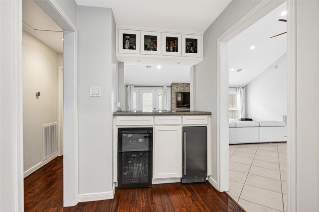 9147 Penn Manor Court, Houston, TX 77055