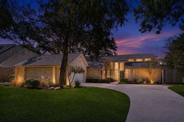 9147 Penn Manor Court, Houston, TX 77055