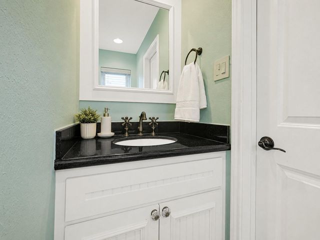9147 Penn Manor Court, Houston, TX 77055