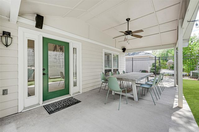 9147 Penn Manor Court, Houston, TX 77055