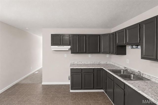 47 Saint Henry Drive, Cahokia, IL 62206