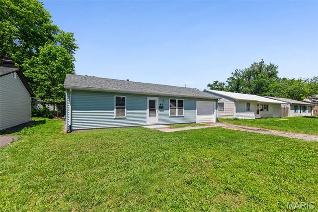 47 Saint Henry Drive, Cahokia, IL 62206