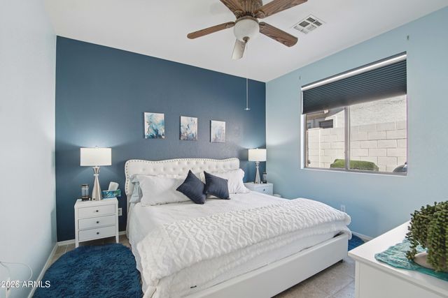 1550 W SAINT KATERI Drive, Phoenix, AZ 85041