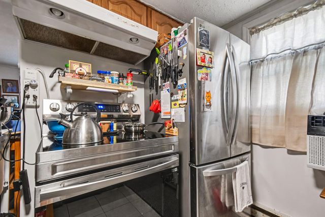 3011 Lincoln Avenue, St. Joseph, MI 49085