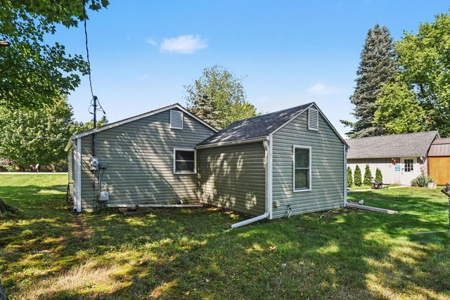 3011 Lincoln Avenue, St. Joseph, MI 49085
