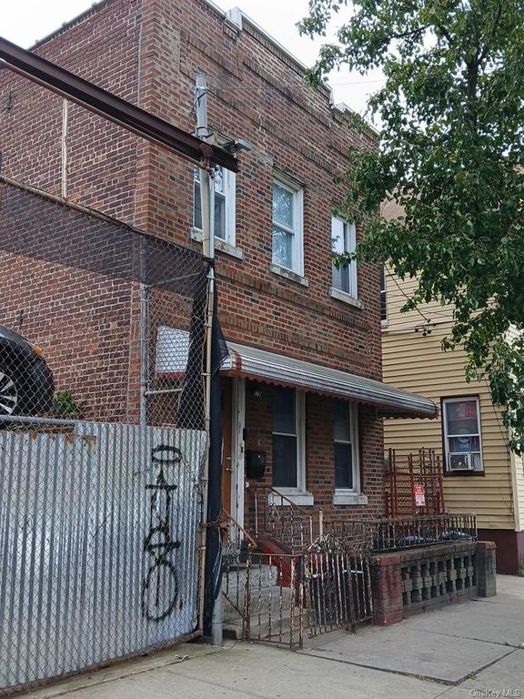 14814 97th Avenue, Jamaica, NY 11435 — exterior